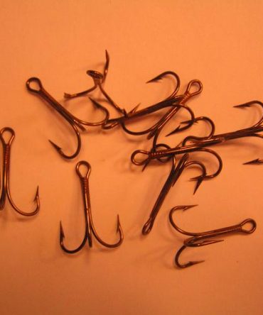 Mustad 7228 3-haarakoukku